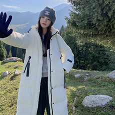 白色超好看羽绒服女冬季2024韩系温柔过膝加厚90白鸭绒外套，女装羽绒服，诺蝶