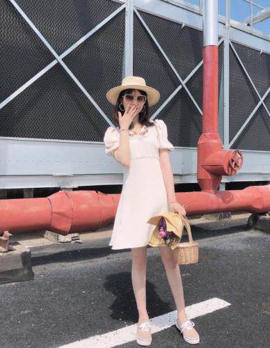 【现货】复古刺绣领连衣裙，女装连衣裙，ONE