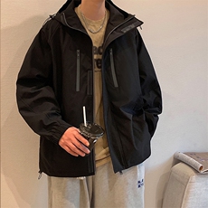 黑色
