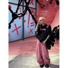 暗粉色