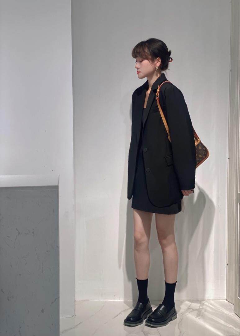 简约微阔小西装，女装西装，驿谷