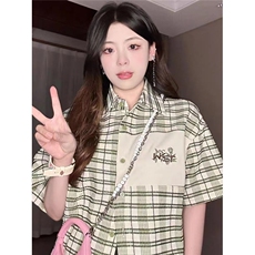 绿色