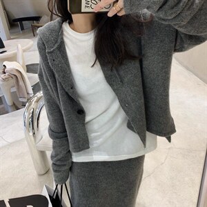 连帽针织开衫套装图片