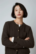 优雅女士羊毛开衫纯色圆领设计休闲时尚百搭款，女装羊毛衫，泰沅羊绒