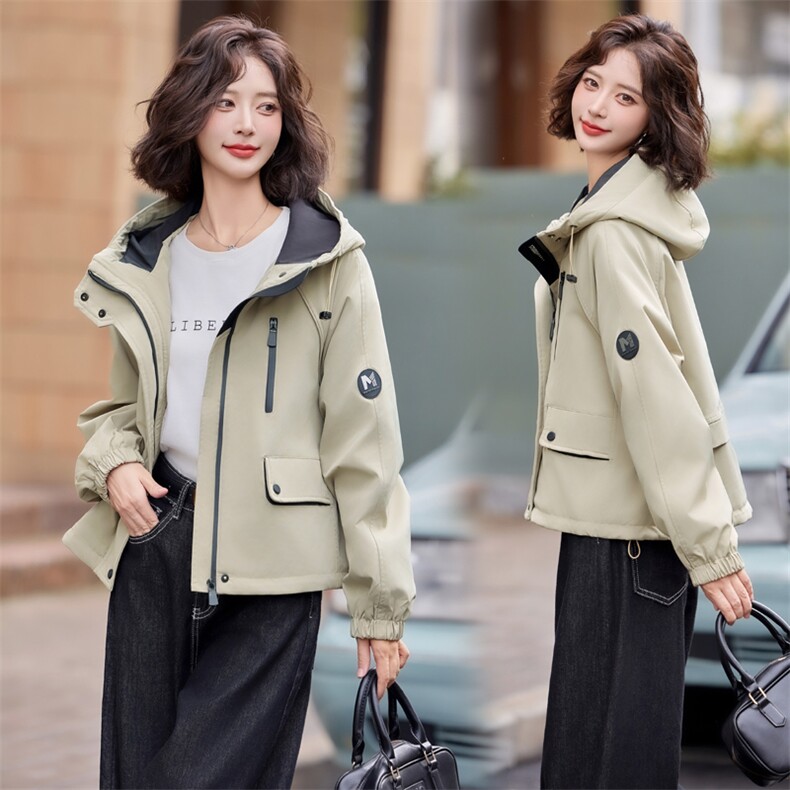 加绒加厚派克服棉服女2025冬季新款小个子宽松休闲连帽工装冲锋衣，女装派克服，慕依路