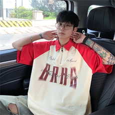 红色