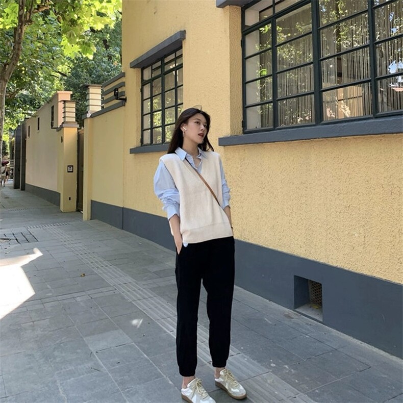 秋冬新款羊毛开衫女马甲V领无袖背心短款针织衫,女装马甲,思途羊绒