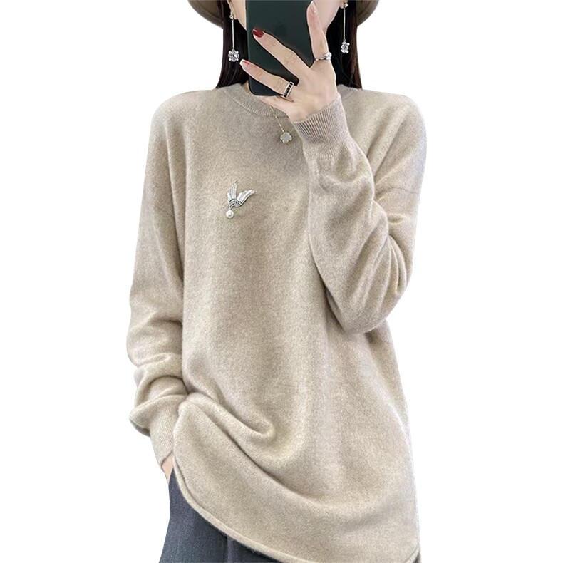 2025秋冬中长款100%纯羊毛衫女圆领胸针毛衣宽松慵懒风羊绒针织衫,针织衫/毛衣,萱芳婷羊绒