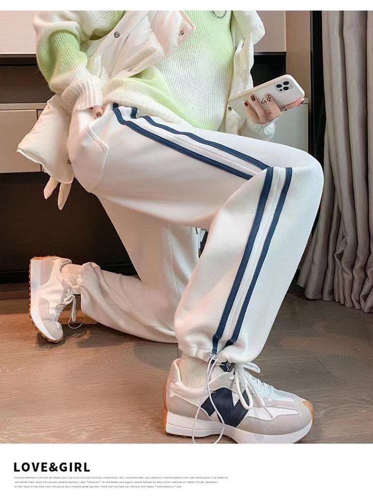 新款侧条纹休闲抽绳高街ins潮显瘦百搭休闲裤,女装休闲裤,L·H·X