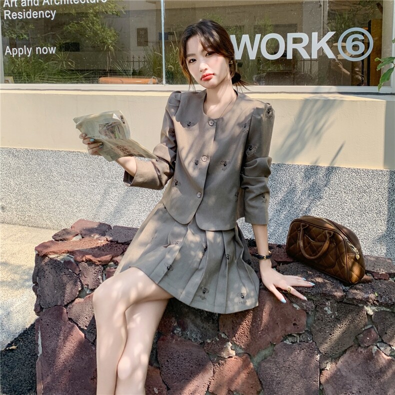 现货-2025年秋季新款气质小香风套装百褶裙两件套女,女装套装/套裙,1D102-1