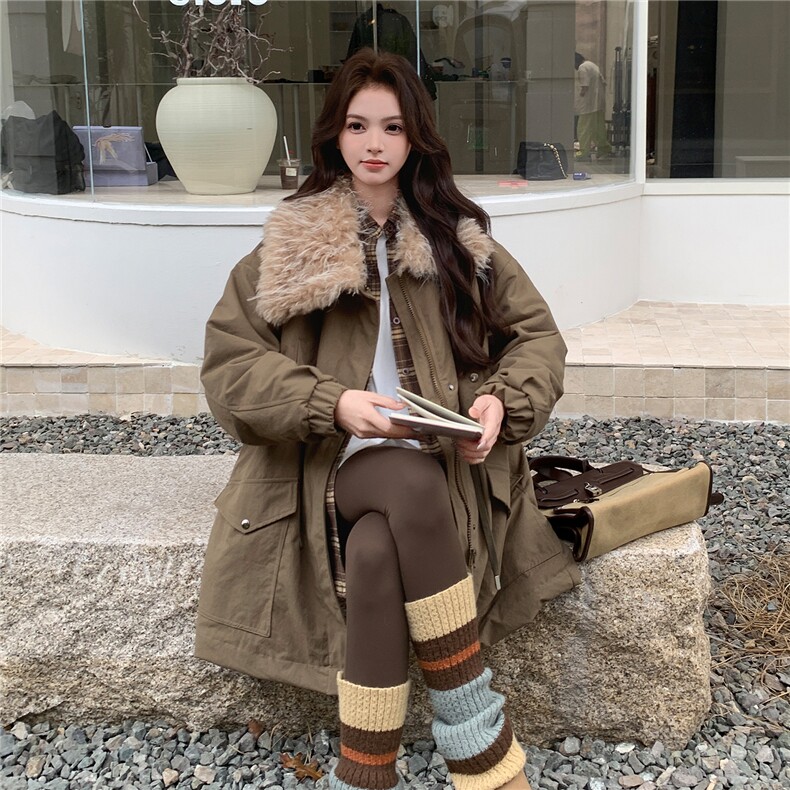 2C085-Q117P235K345主推款中长款大翻领派克羊羔毛外套风衣,女装派克服,2C085