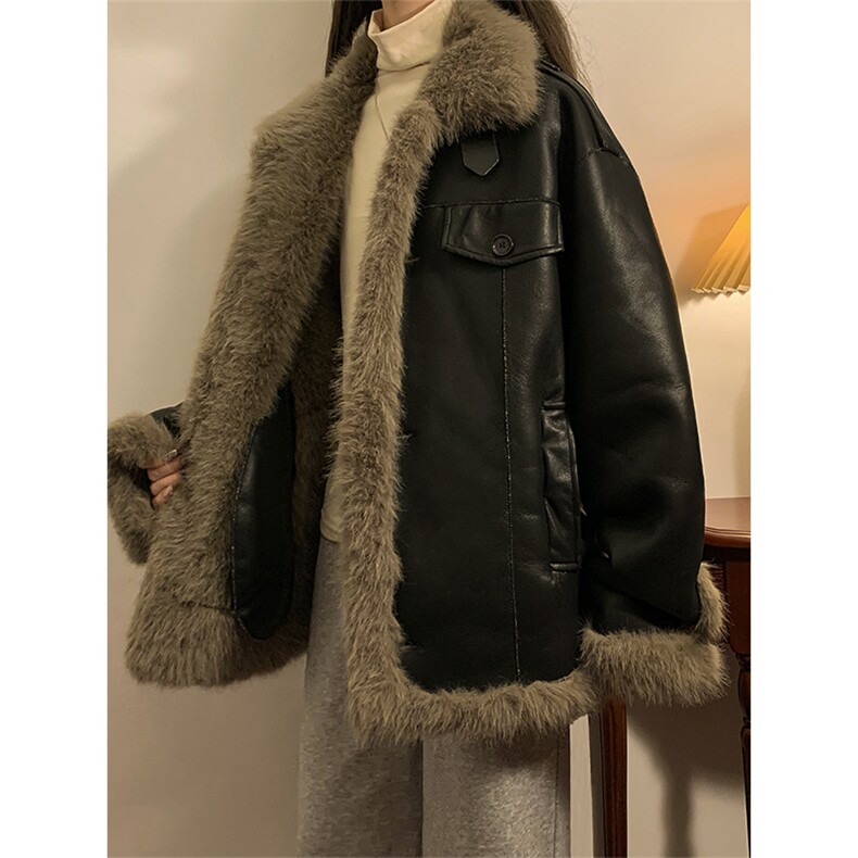 主推冬季新款座山雕皮毛一体/加厚宽松外套XZ102B-1M802-P195,女装短外套,星座102B-1