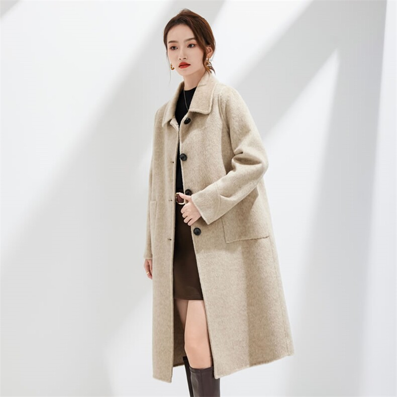 新款长款娃娃领宽松版型时尚百搭,女装双面呢大衣,柔娇羊绒大衣