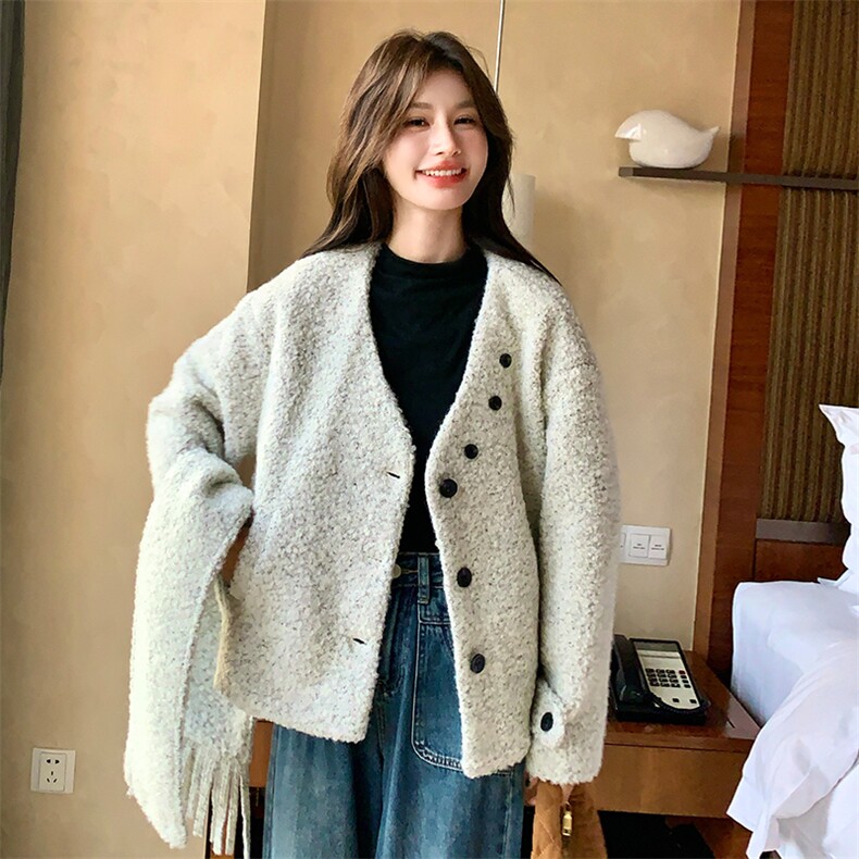 韩系浅灰色配围巾v领毛呢外套女秋冬2025新款设计减龄时髦厚大衣,女装毛呢外套,纯色衣恋