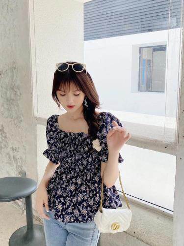 韩版泡泡袖碎花上衣，女装，雾灵水Lady-Lin