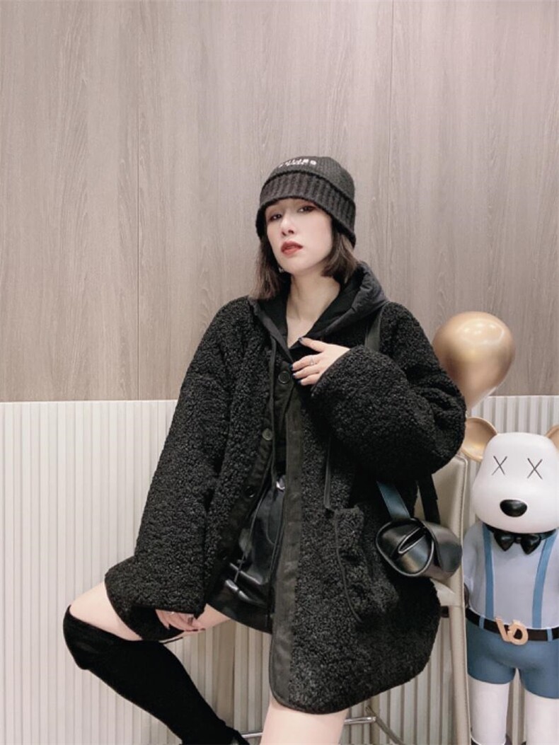 帽子羊羔毛外套ＭL，其它，可纳奇