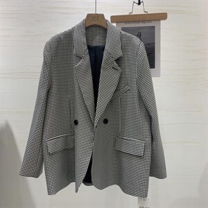 千鸟格西装图片