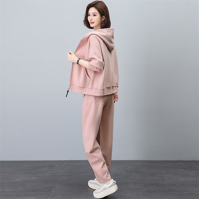 洋气套装女中年妈妈装连帽卫衣外套2026春秋新款大码运动服一整套,女装套装/套裙,独衣靓