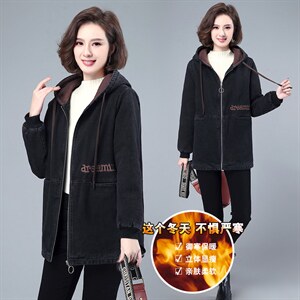 2025冬季新款时尚小熊刺绣加绒保暖牛仔棉衣女短款修身显瘦外套图片