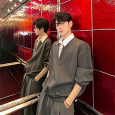 灰色