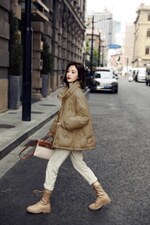 羽绒服，女装羽绒服，卡西姆