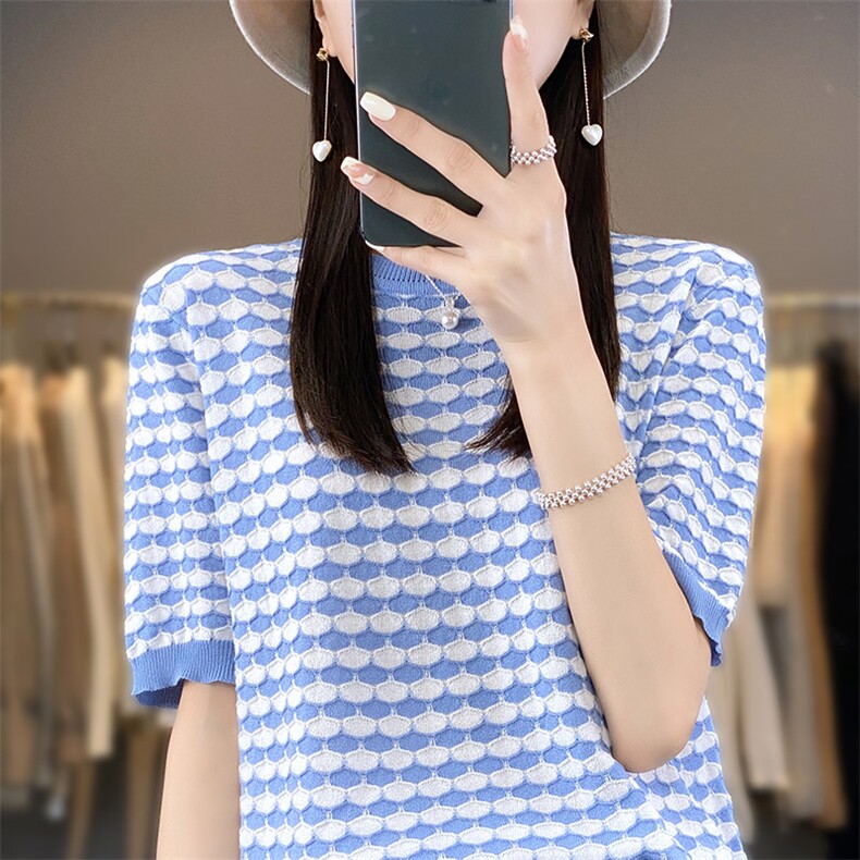 24新款拼色冰丝针织衫短袖薄款女士夏季韩版t恤圆领冰麻打底上衣图片