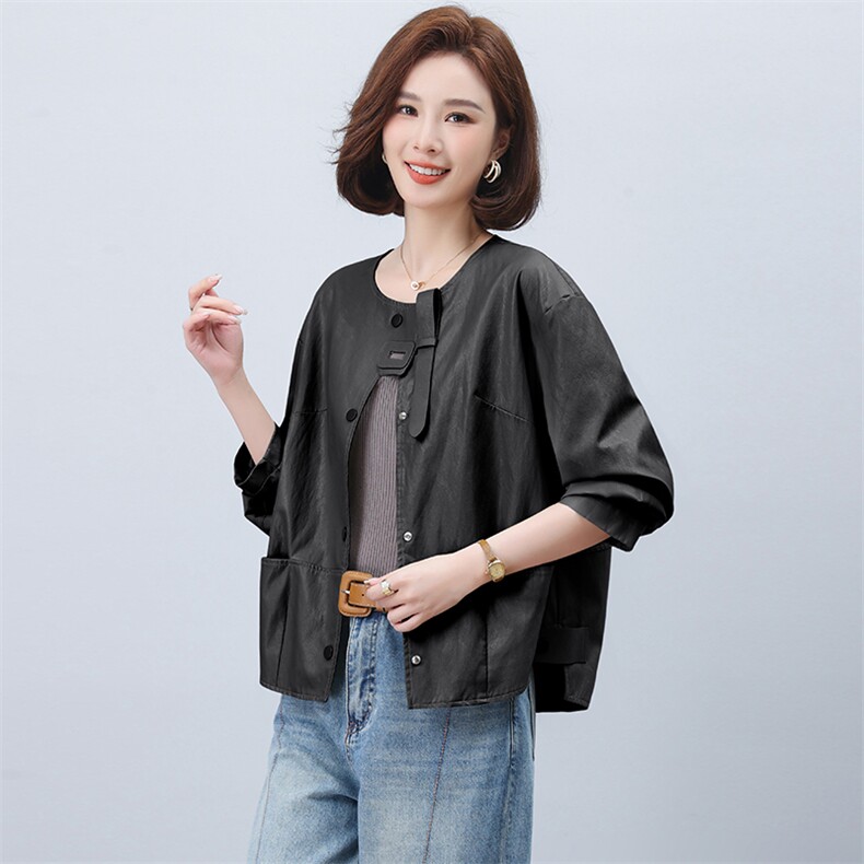 时尚春季女装PU皮衣 宽松显瘦圆领水洗外套图片