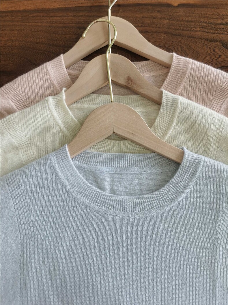 新款纯色针织衫套头上衣时尚百搭圆领，女装针织衫/毛衣，晨收贸易商行