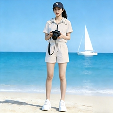 韩版时尚套装女夏季新款洋气减龄连帽半开拉链短袖上衣短裤两件套，女装套装/套裙，江南