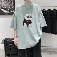 灰绿色