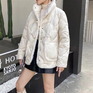 水貂毛羽绒服,女装羽绒服,玉米青豆