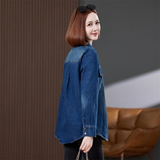 牛仔衬衫外套女2024年春秋新款初秋穿搭小个子高级感减龄衬衣上衣，女装短外套，丽影随形