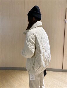 709羽绒服图片