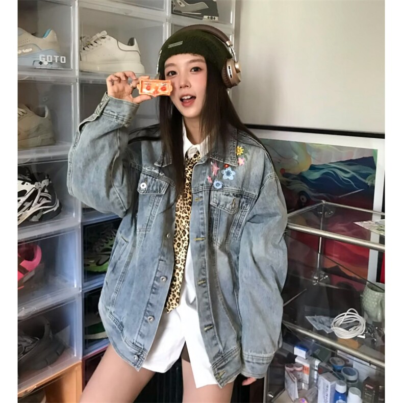秋季美式复古高街水洗做旧花卉刺绣牛仔翻领夹克外套男女同款上衣,男装工装外套,星座601-1