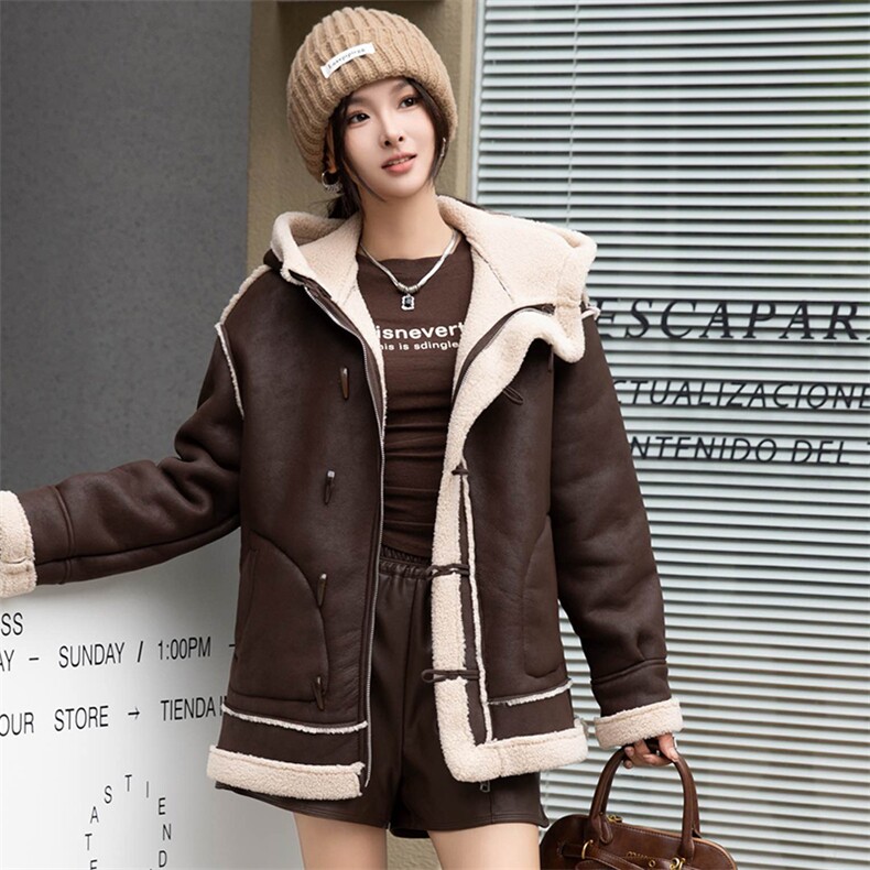 高品质连帽仿羊羔毛外套女冬2024时尚休闲加绒加厚皮毛一体中长款,女装羊羔毛/颗粒绒,江南女神