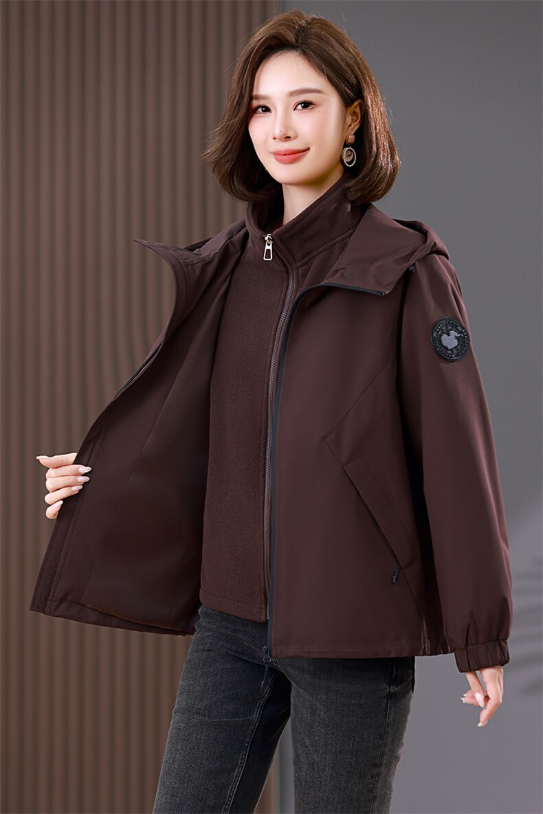 时尚保暖派克服冲锋衣+卫衣两件套女冬季新款加绒外套,女装套装/套裙,韩派