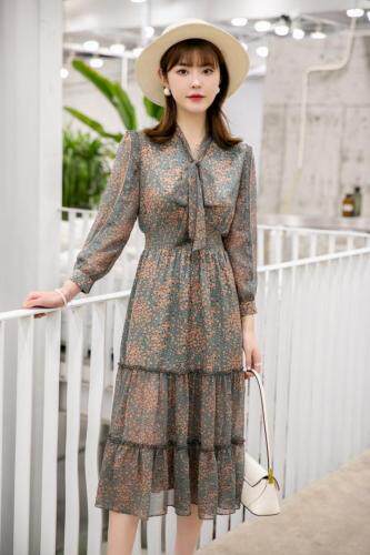 （现货）连衣裙，女装连衣裙，伊娜蕾尔