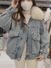 2021冬装新款狐狸毛大毛领牛仔羽绒服外套女，女装羽绒服，迷吉meeggle