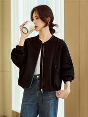 黑色圆领卫衣外套女2026春装新款木耳边显瘦夹克短款开衫休闲上衣，女装短外套，梦懿尔