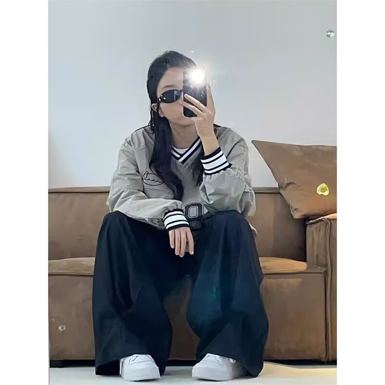 JC0679-P42网图秋季时尚卫衣设计感宽松休闲显瘦V领长袖套头上衣,男装卫衣,电商C233