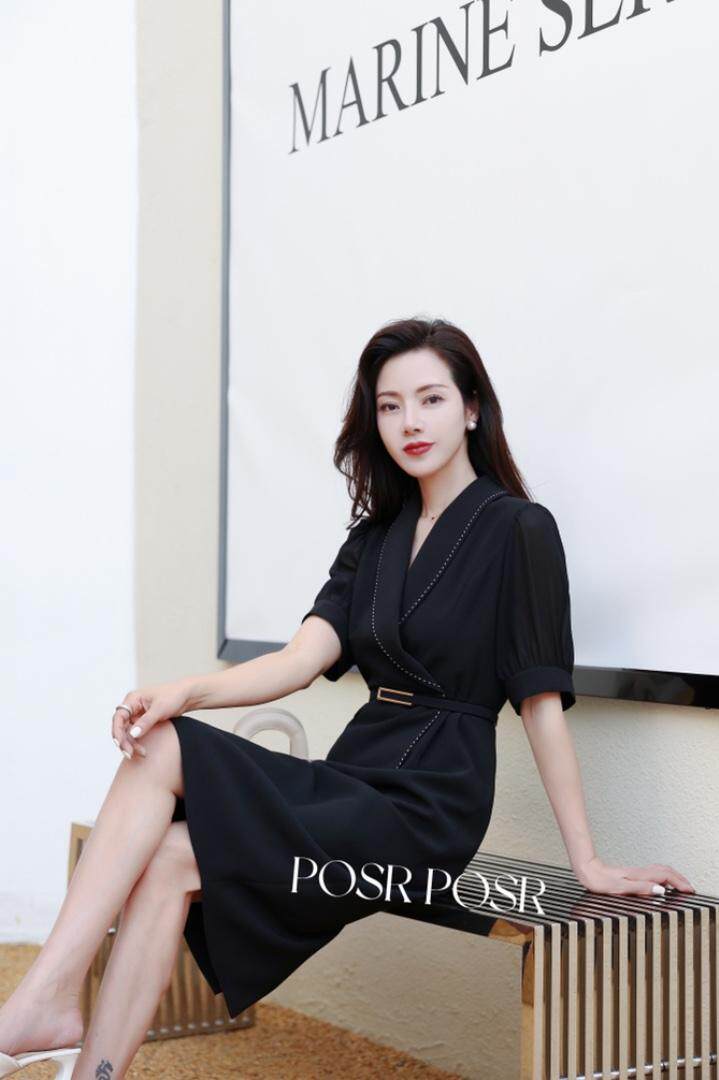 夏款连衣裙，女装连衣裙，珀莎