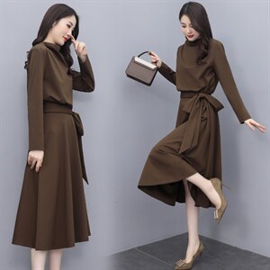 高级感早秋长袖连衣裙女2023新款高端名媛气质收腰显瘦过膝长裙子，女装连衣裙，新思路