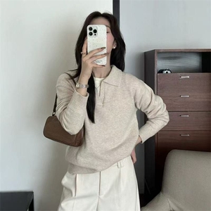 2025年秋季针织通勤套头单件长袖V开领时尚百搭,湖水绿色衬衫女怎么搭配图片
