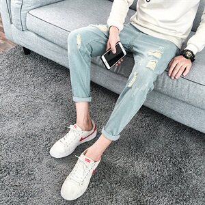 主推日系水洗破洞九分牛仔男裤百搭显瘦小脚裤子潮浅色N101