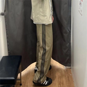 黑色条纹裤子男夏季薄款潮牌美式速干工装裤直筒宽松运动休闲长裤图片