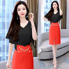 夏季2025新款女休闲网红炸街减龄无袖上衣百褶阔腿裤裙，女装衬衫，火爆靓佳人