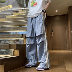 蓝色