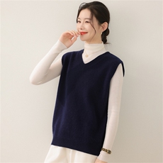 2025年秋季V领针织马甲时尚休闲，女装马甲，暖钟情羊绒