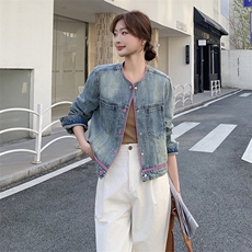 韩版休闲圆领撞色牛仔外套女2025早春新款小个子减龄宽松夹克上衣，女装牛仔外套，蝶眷