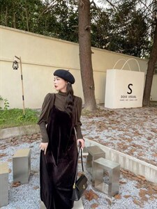 磨毛加厚泡泡袖打底衫图片